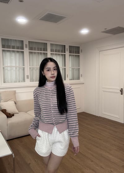 A02 蒙田小姐條紋針織上衣1