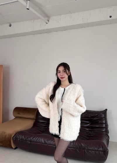 A12 安露西QQ捲毛外套1