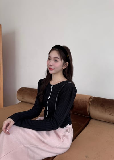 A14 瑪莉的蕾絲邊針織衫3