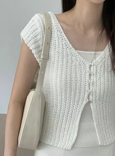J06 排釦小飛袖針織5