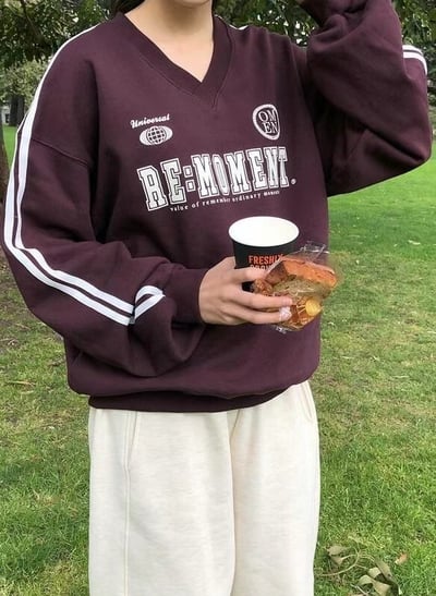 G08 美式V領大學T 3colors6