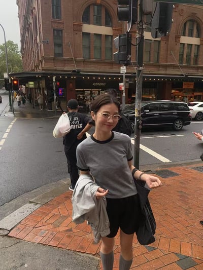 Ap08 品牌小logo條紋T1