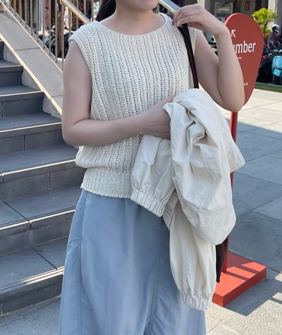 B08 針織無袖上衣2
