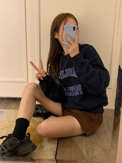 G03 字母大學T  3colors4