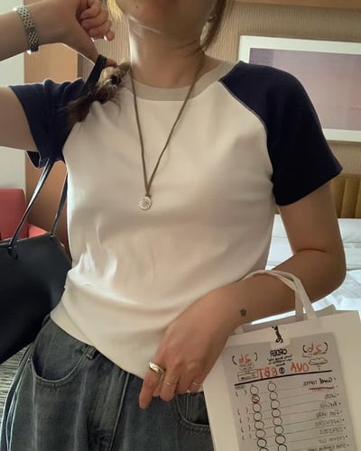 J18 夏日藍色拼色Tee1