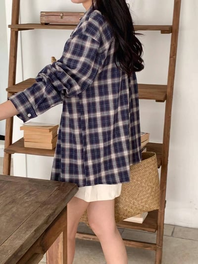 E04 寬鬆格紋襯2