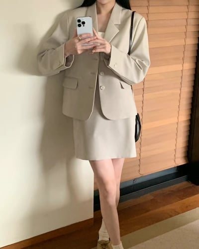 A033 今年第一件質感西外4