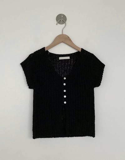 J06 排釦小飛袖針織6