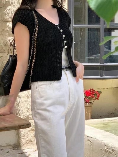 J06 排釦小飛袖針織3