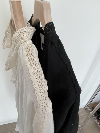 B02 小蕾絲七分袖上衣10