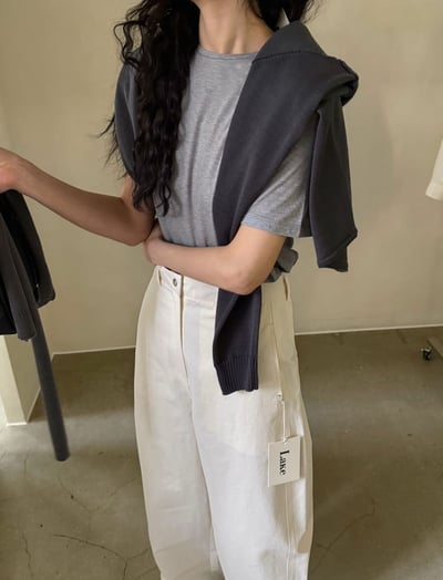 Ap23 高腰繭型白褲3