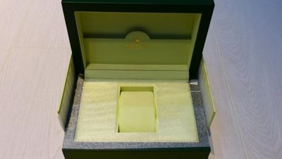 【美好時光】ROLEX 勞力士新款6碼型號用原廠錶盒中型款大小（含外紙盒）2