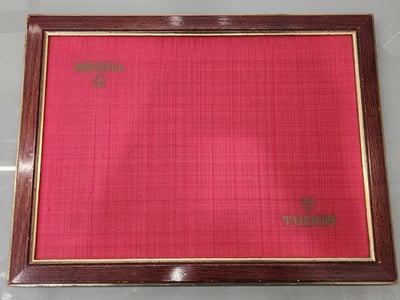 (美好時光）TUDOR 老件 原廠木頭絲綢紅錶盤 二手美品1