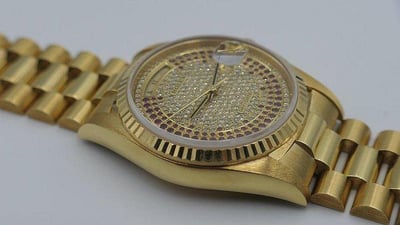 【美好時光】一級逸品分享交流 18238 盒單全 滿天星雙排紅寶石密鑲鑽面5