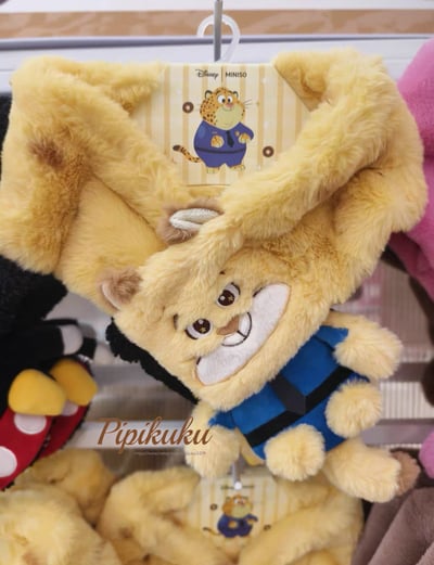 𝐙𝐨𝐨𝐭𝐨𝐩𝐢𝐚海外快閃店《豹警官毛絨圍巾》(複製)1