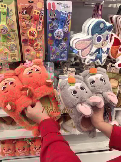 𝐙𝐨𝐨𝐭𝐨𝐩𝐢𝐚海外快閃店《毛絨造型拖鞋》4