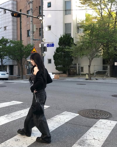 Fade Line Jeans 低腰寬鬆牛仔pt (2 color)5