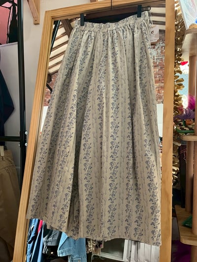 ✿全新選物✿ {A059} 溫柔小花褲（咖/藍/黑）4