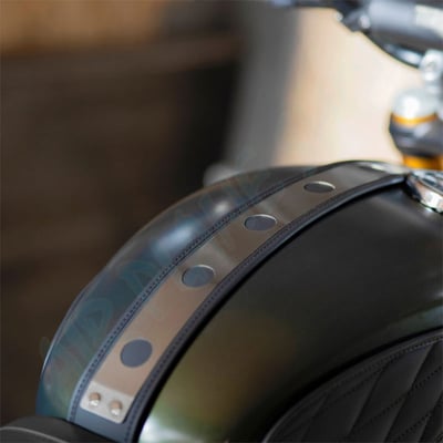 speed400油箱皮帶 scrambler400X油箱貼2