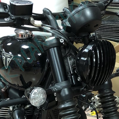 凱旋triump Bobber前避震套 凱旋Bobber前叉套 凱旋Bobber黑化2