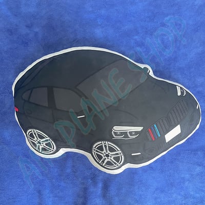 BMW抱枕 F44裝飾   BMW218i GranCoupe枕頭2