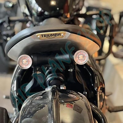 凱旋bobber快拆後座尾燈組2