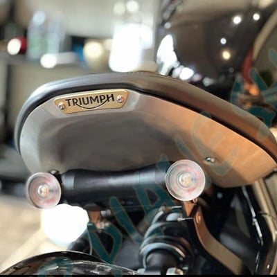 凱旋bobber快拆後座尾燈組10