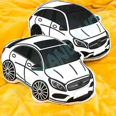 賓士C300 CLA Shooting Brake 獵跑 車飾 枕頭 造型抱枕 訂製7