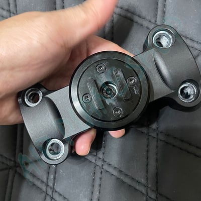 凱旋bobber手機支架 bobber冠座手機支架 triumph bobber手機3