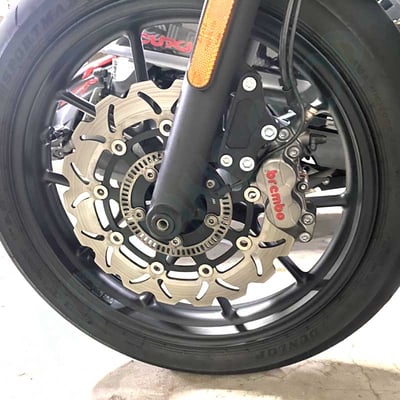 凱旋bobber brembo卡鉗四活塞套件 凱旋t120四活塞卡鉗10