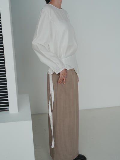 V05 細緻簡約上衣(附綁帶)4