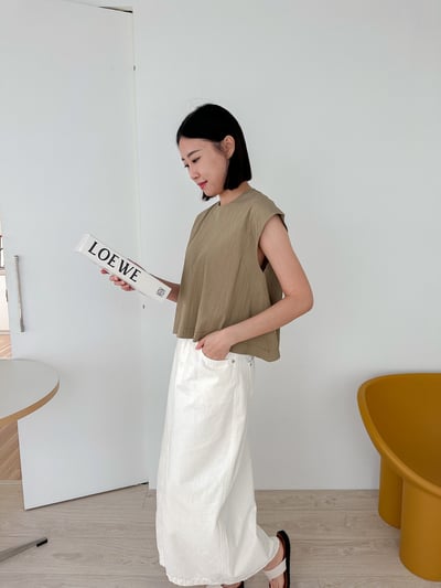 E02 俐落腰身設計款上衣4