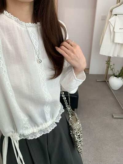 B13 短版側綁布蕾絲上衣8