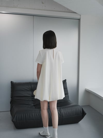 T05 典雅細緻緞面洋裝5