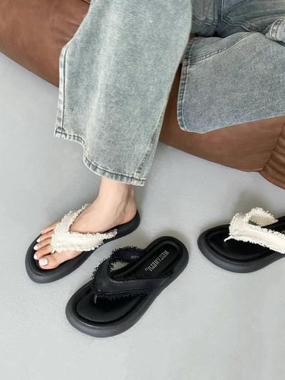 H24 抽鬚人字拖鞋1