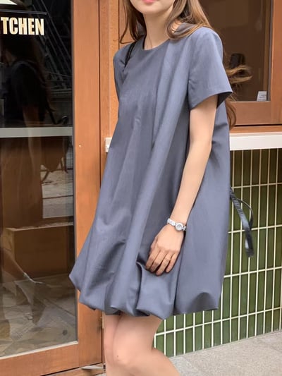 T05 典雅細緻緞面洋裝11