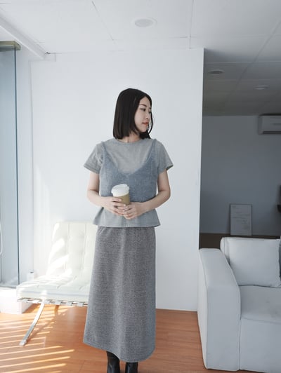 G07 閃耀銀蔥織紋背心3