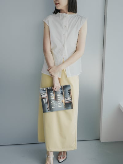 T03 不對稱式肩領排釦衣9