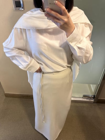 B12 千金氛圍感圍巾領上衣17