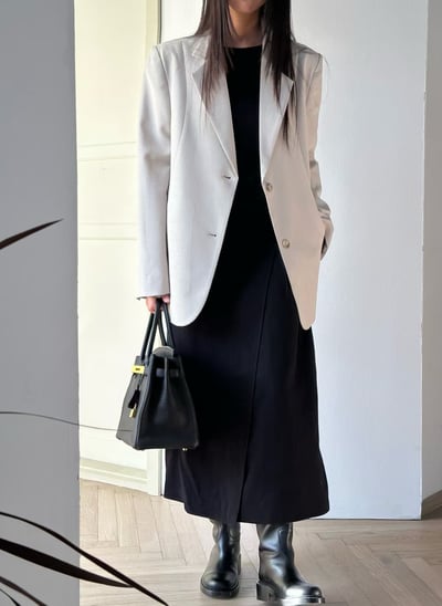 B07 細節腰身線條西裝外套7