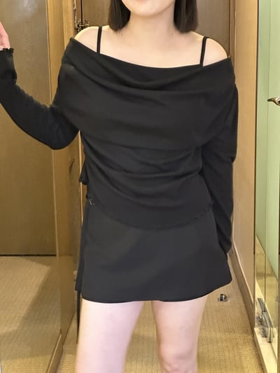 B03 微露肩假兩件上衣5