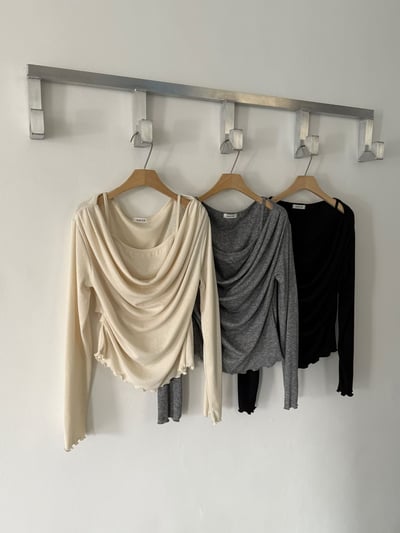 B03 微露肩假兩件上衣6