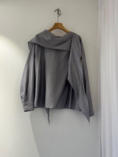 B12 千金氛圍感圍巾領上衣8