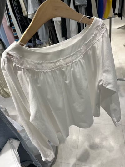 B01 氣質蕾絲大圓領上衣7