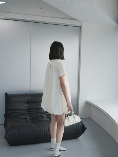 T05 典雅細緻緞面洋裝6