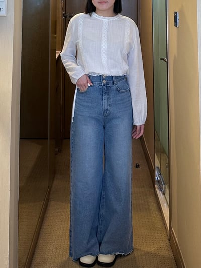 B13 短版側綁布蕾絲上衣2