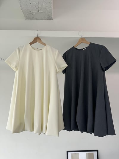 T05 典雅細緻緞面洋裝7