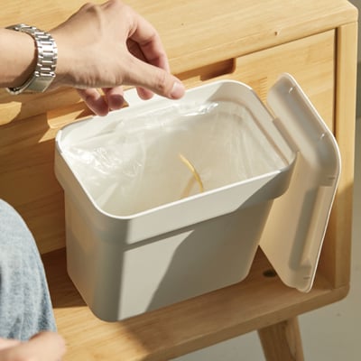 櫃門掛式垃圾桶 (清理方便) 壁掛垃圾桶 垃圾桶 掛式垃圾桶 廚房垃圾桶 垃圾桶大容量 除臭 廚餘桶 廚餘5