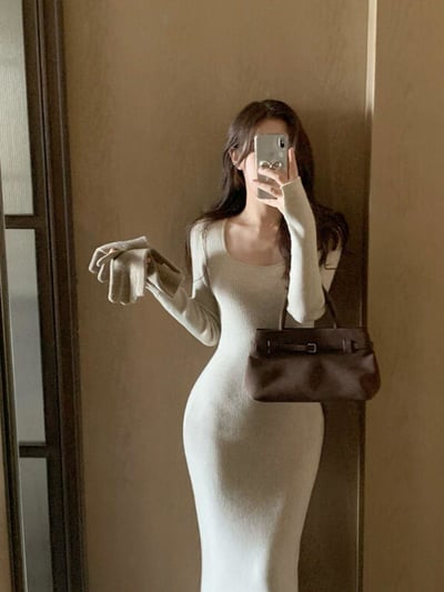 大方領針織坑條長版洋7