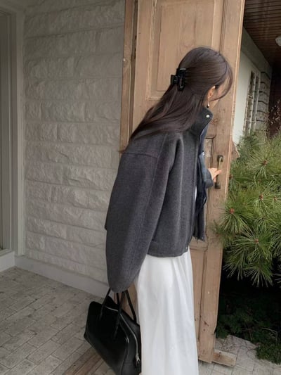 簡約羊毛拉鍊短版夾克（羊毛70％）6